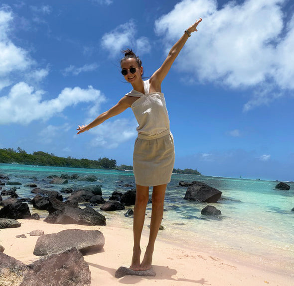100% plastic-free clothes made of hemp fabric which is a perfect option for plastic-free July 2020